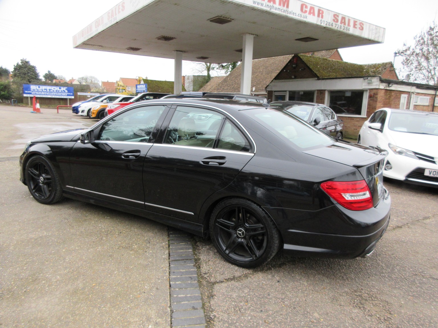 Mercedes-Benz C Class - Image 8