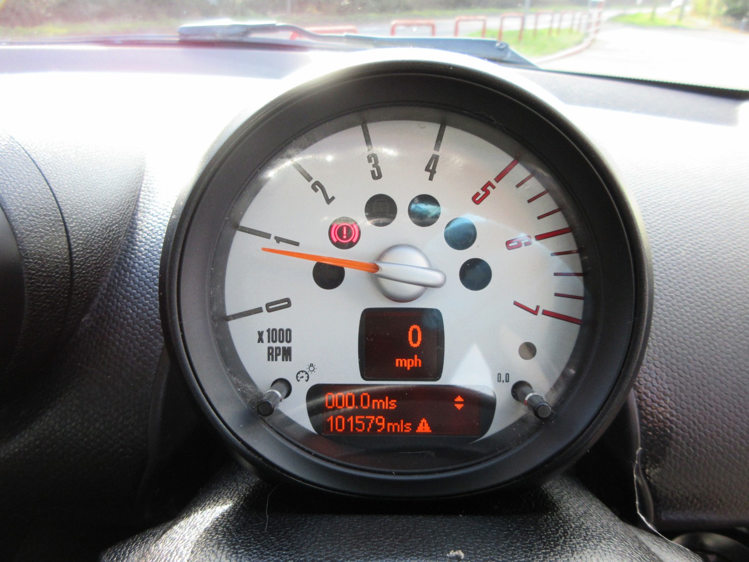 Mini Countryman - Image 19