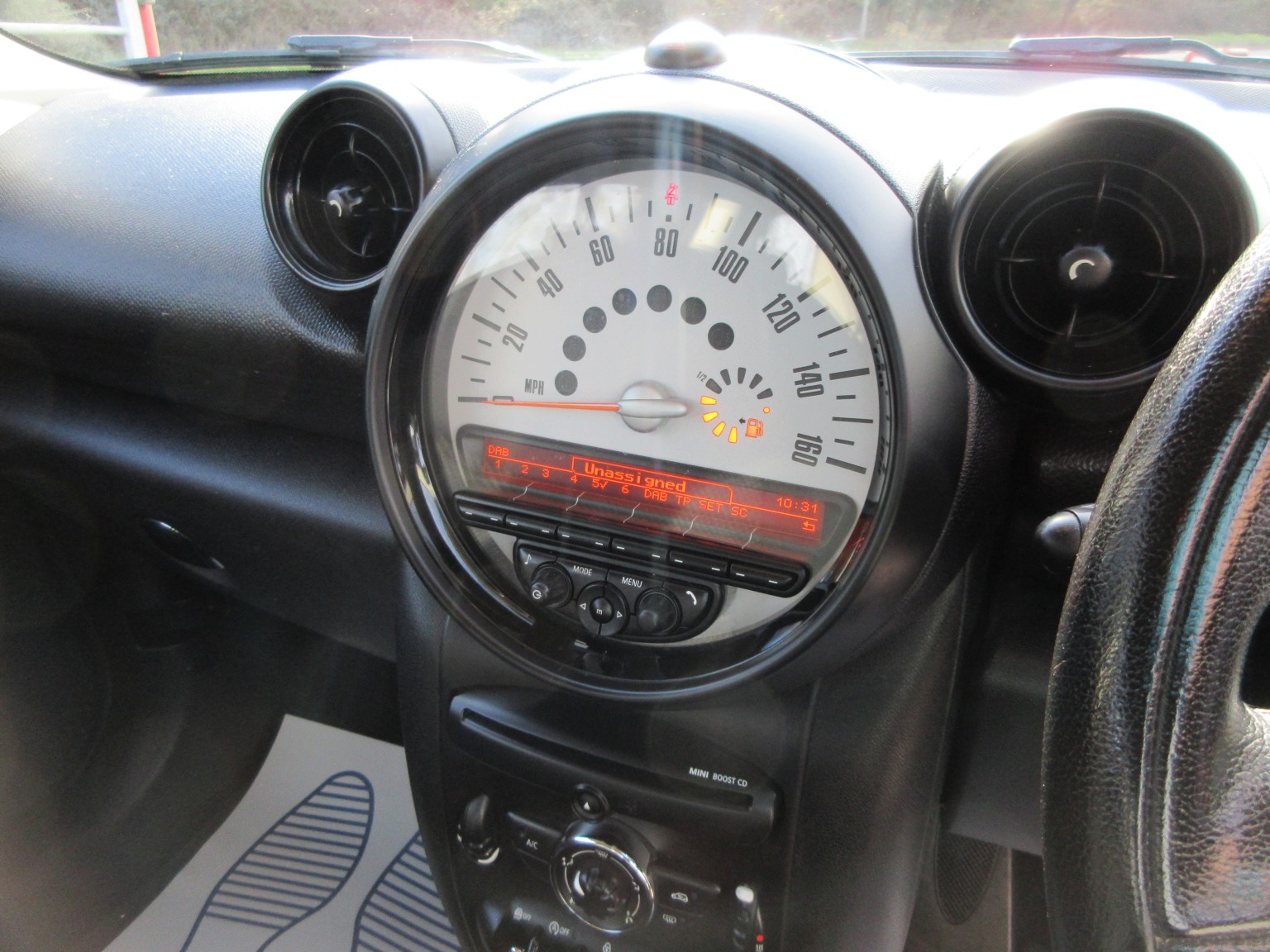 Mini Countryman - Image 20