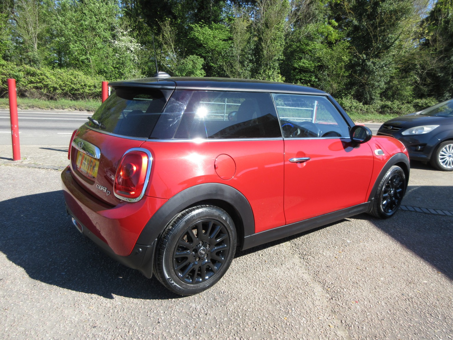 Mini Hatch - Image 11