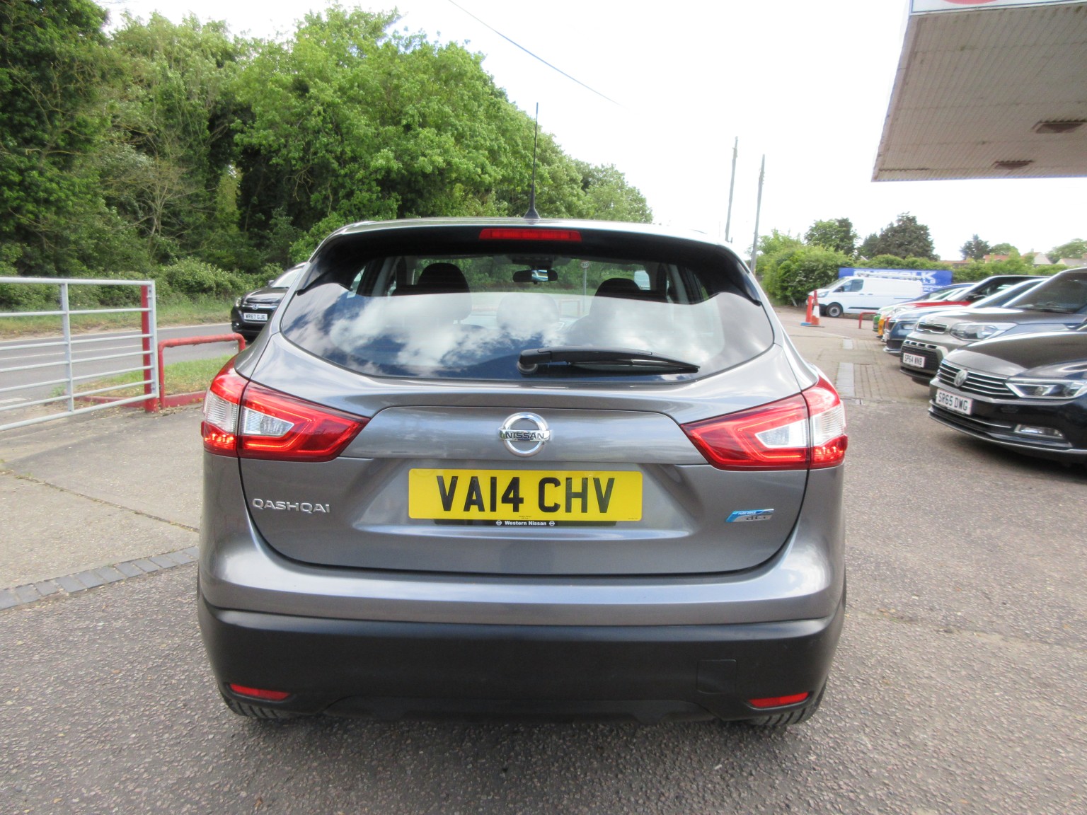 Nissan Qashqai - Image 9