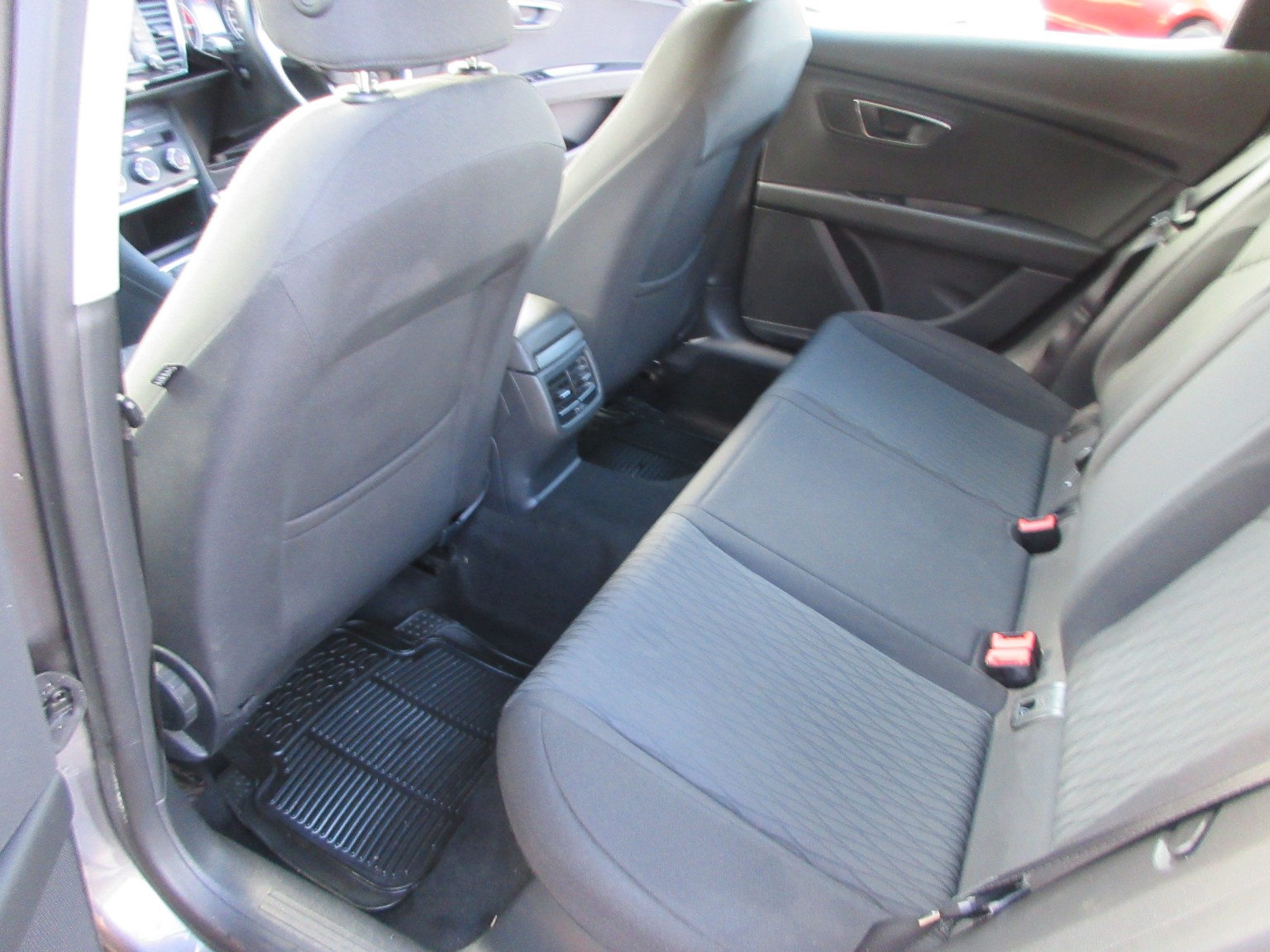 Seat Leon - Image 16