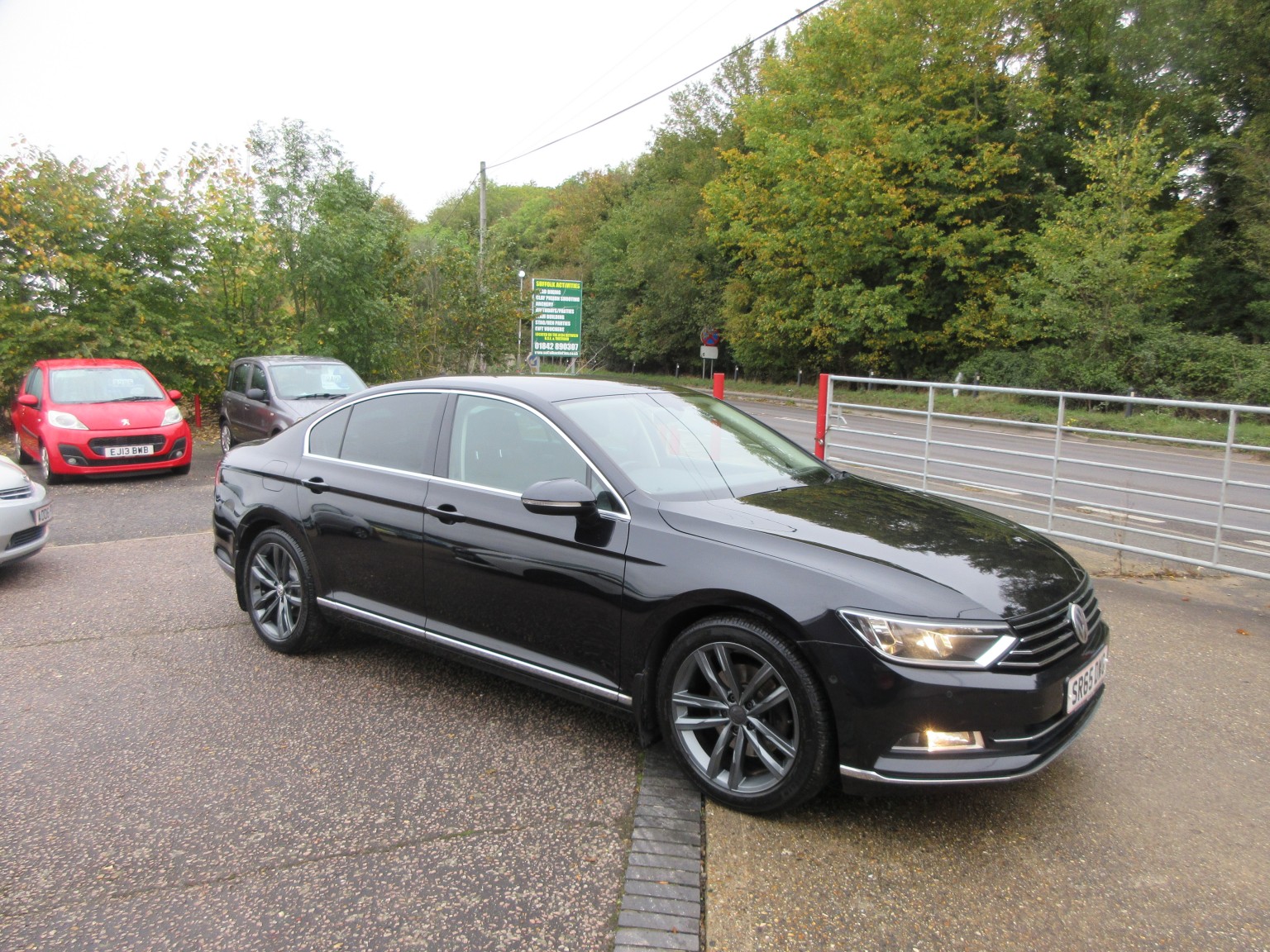 Volkswagen Passat - Image 3