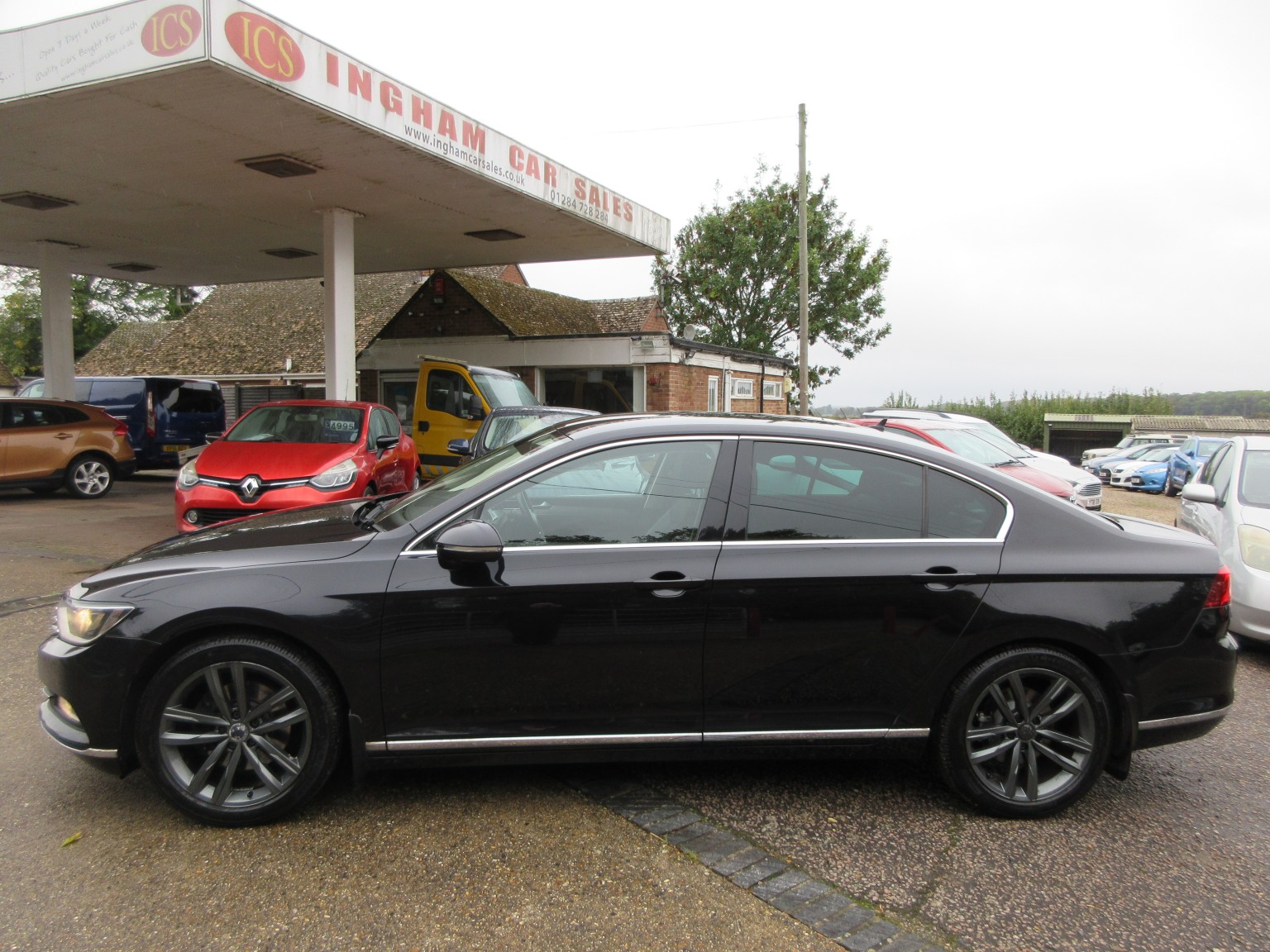 Volkswagen Passat - Image 6