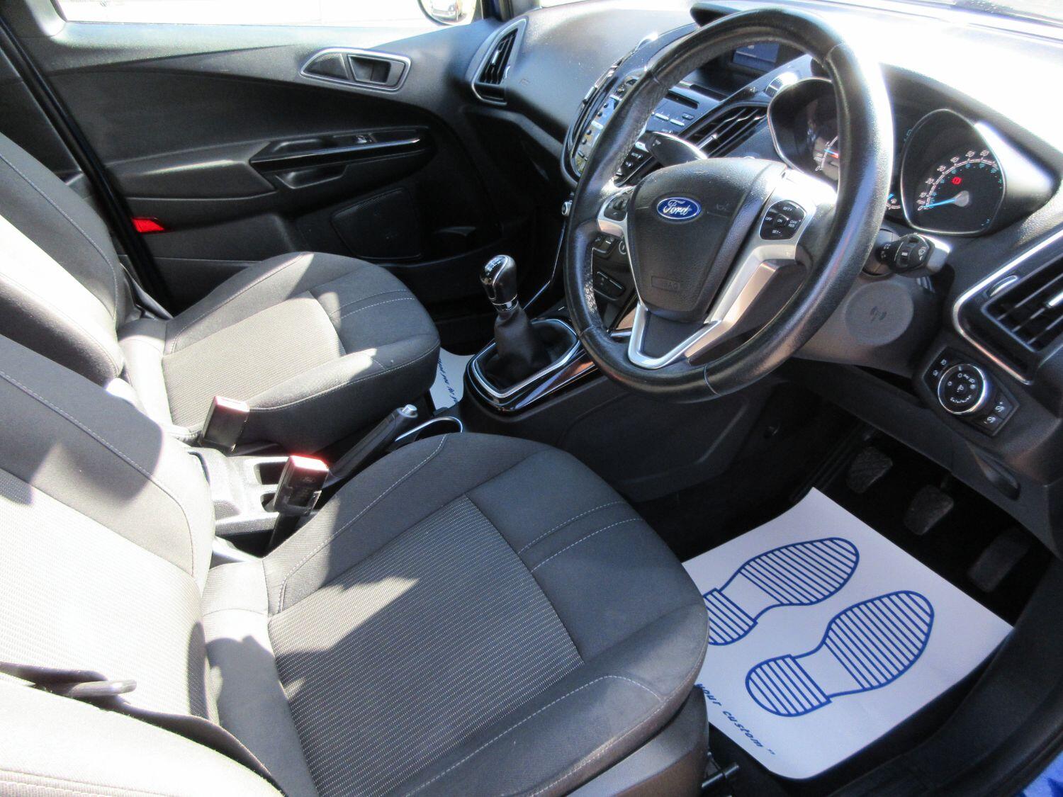 Ford B-Max - Image 13