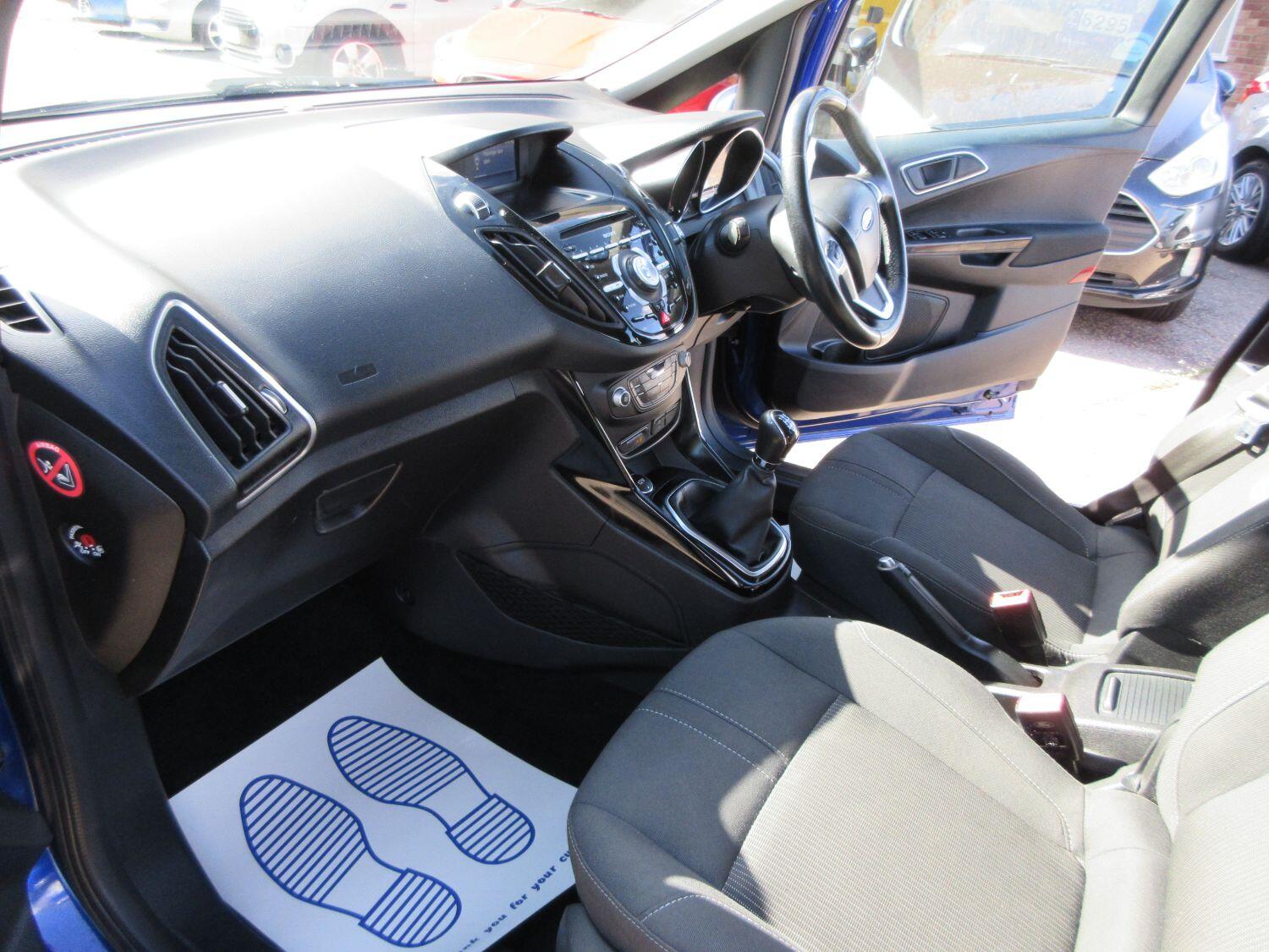 Ford B-Max - Image 14