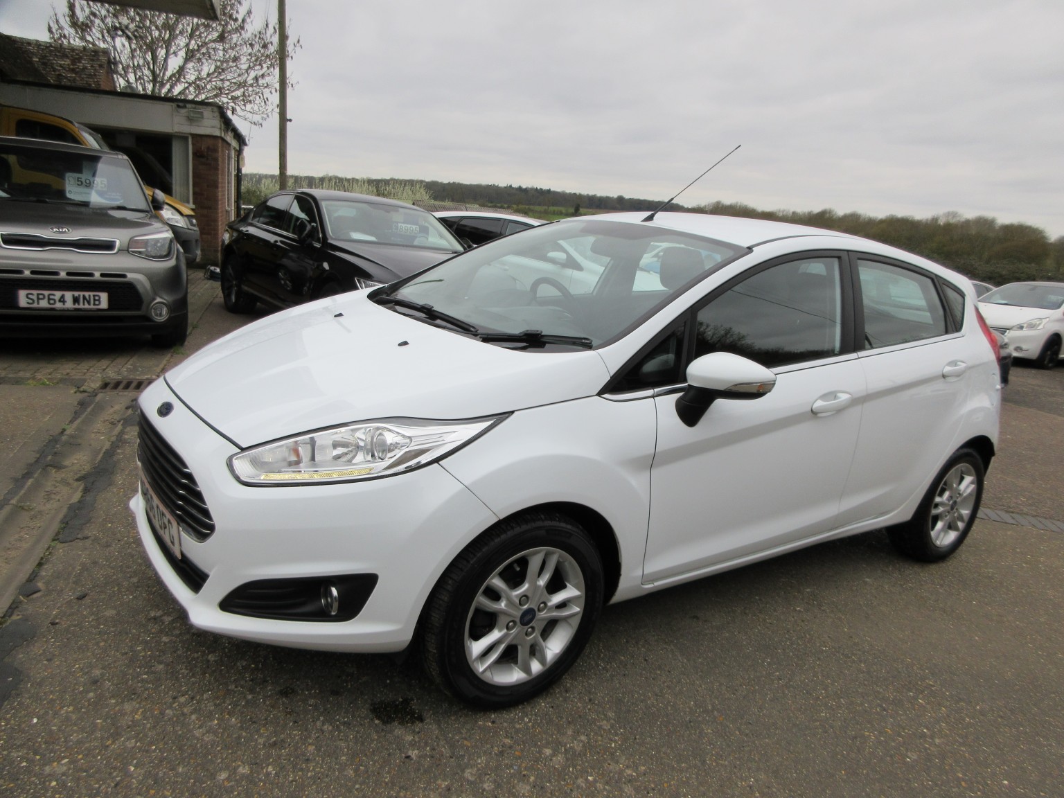 Ford Fiesta - Image 5