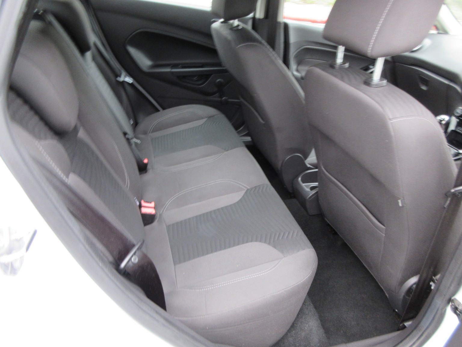 Ford Fiesta - Image 15