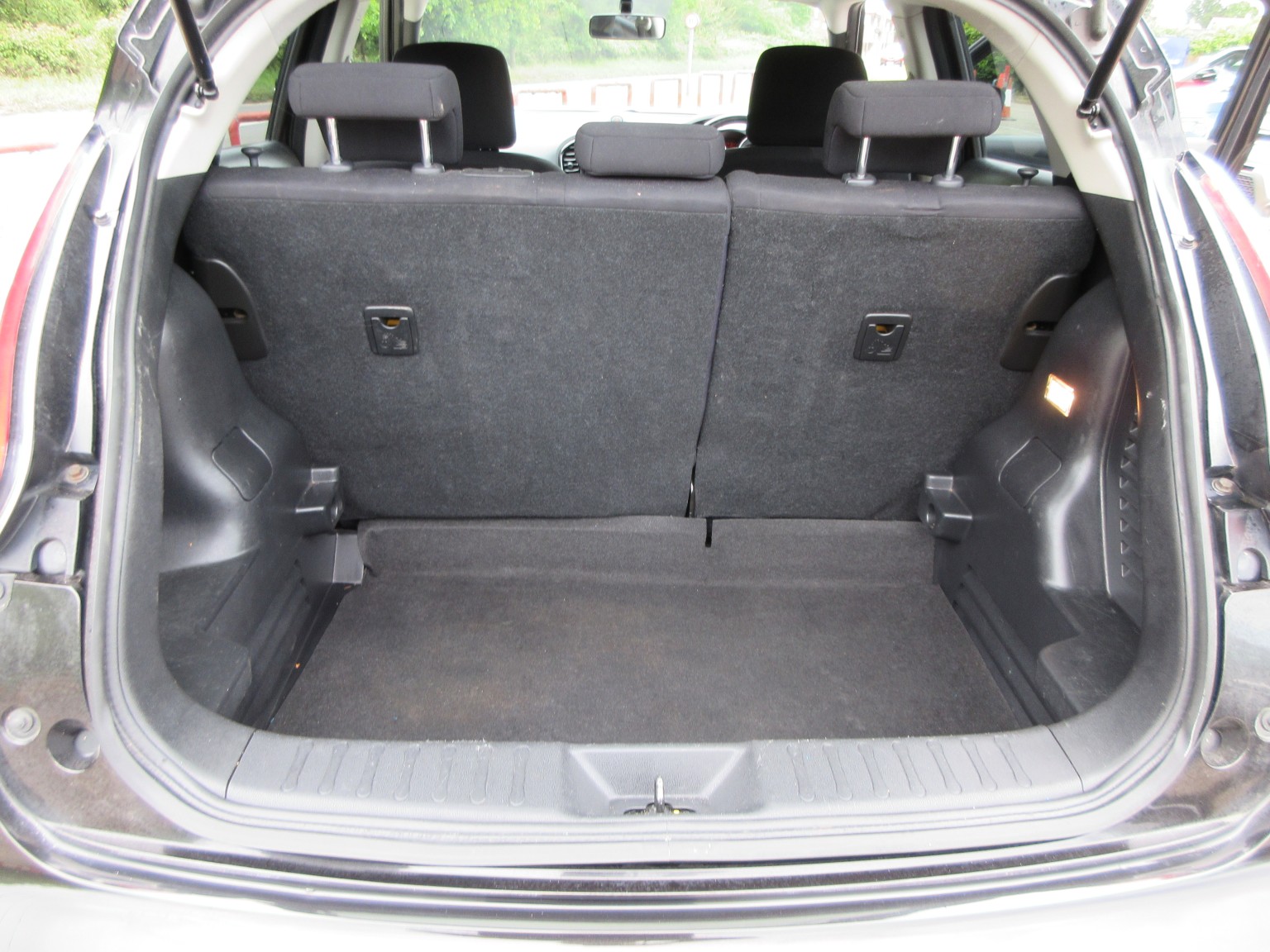 Nissan Juke - Image 18