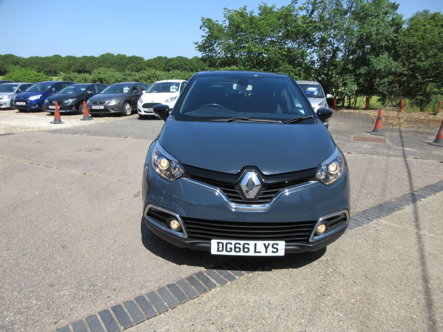 Renault Captur - Image 4