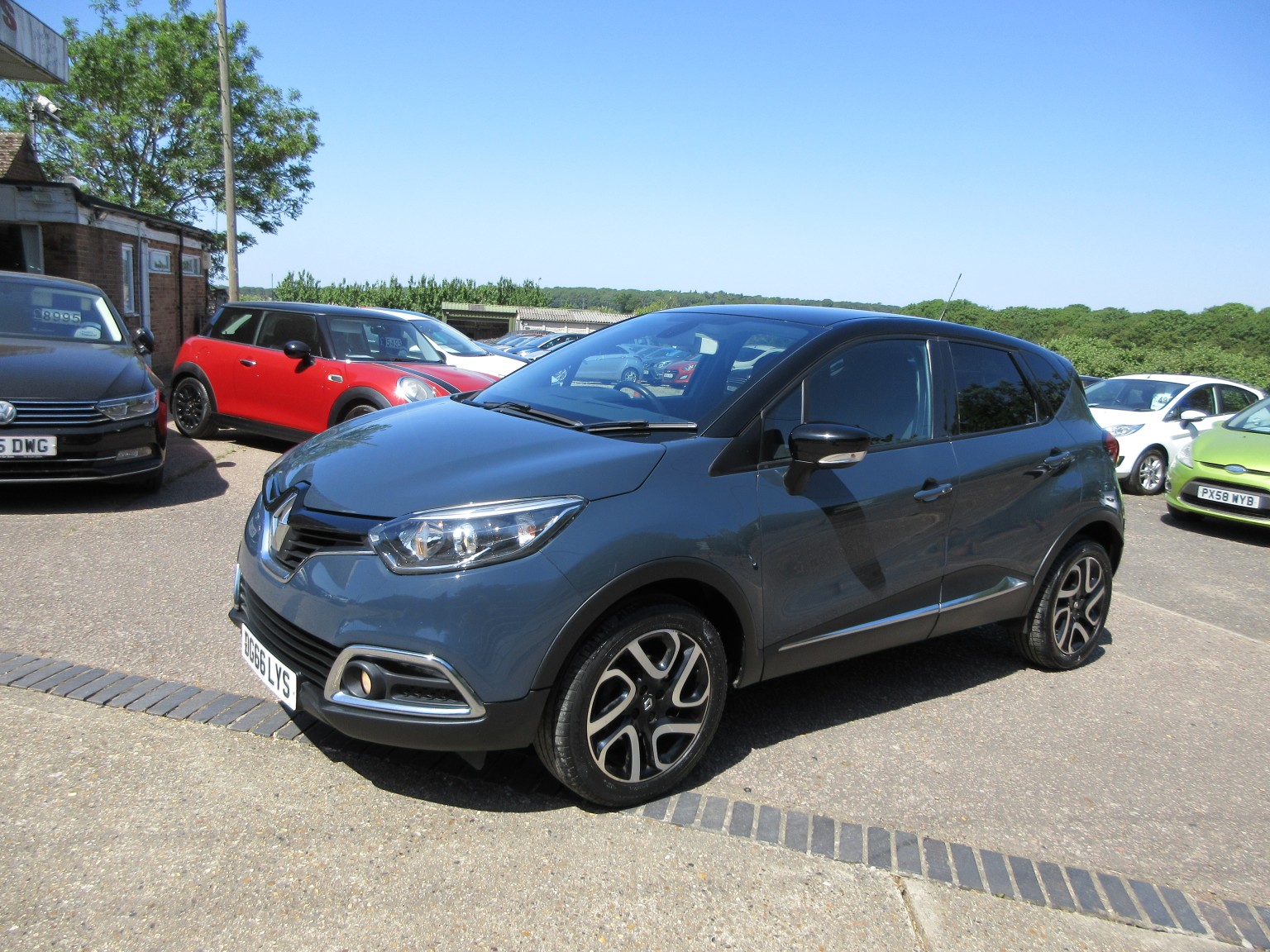 Renault Captur - Image 5