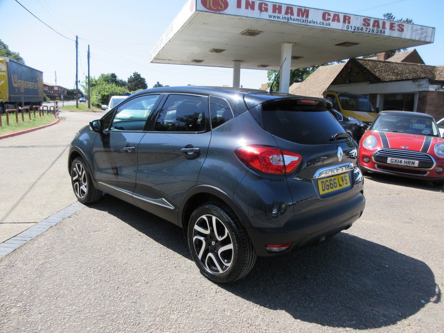 Renault Captur - Image 9