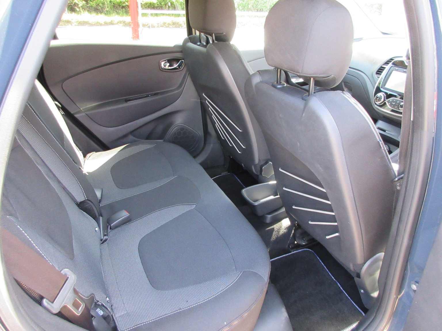 Renault Captur - Image 16