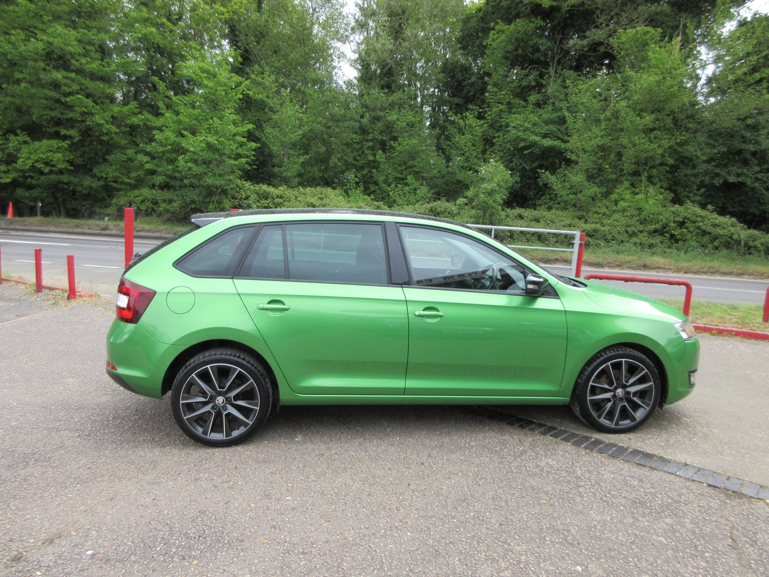 Skoda Rapid Spaceback - Image 11