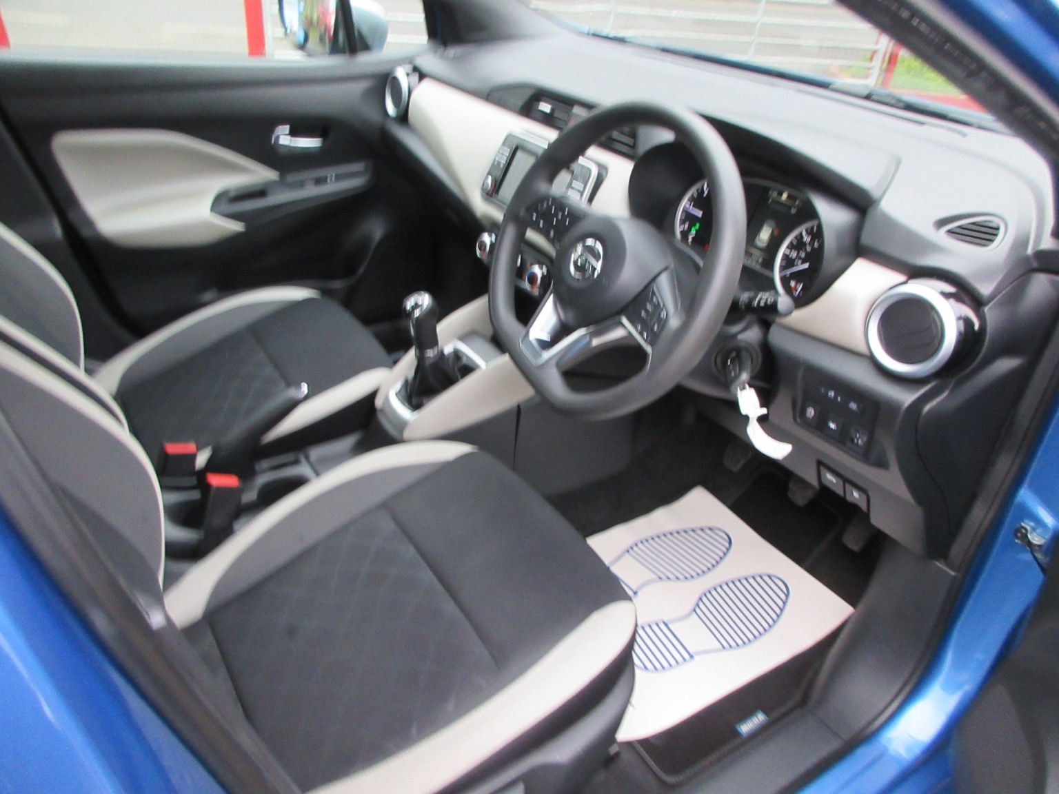 Nissan Micra - Image 13