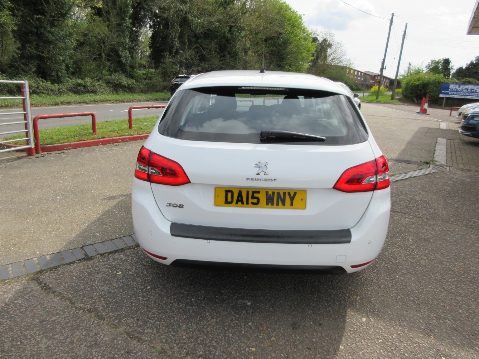 Peugeot 308 Sw - Image 9