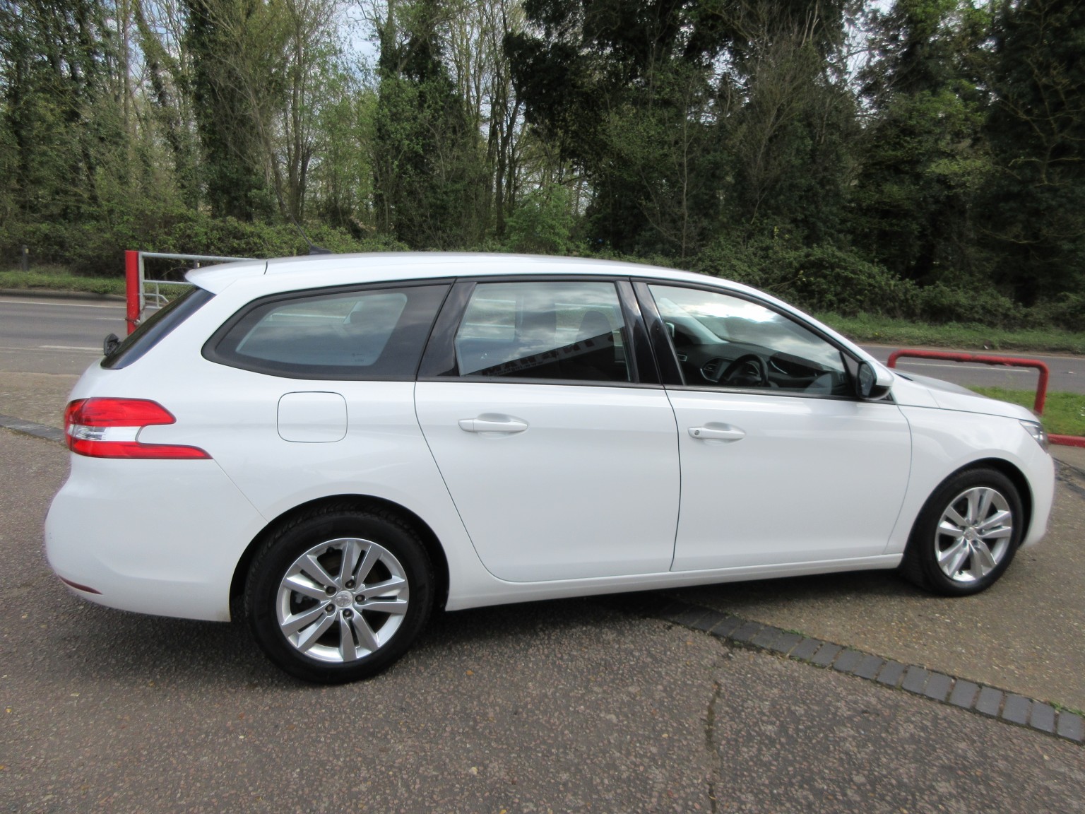 Peugeot 308 Sw - Image 11