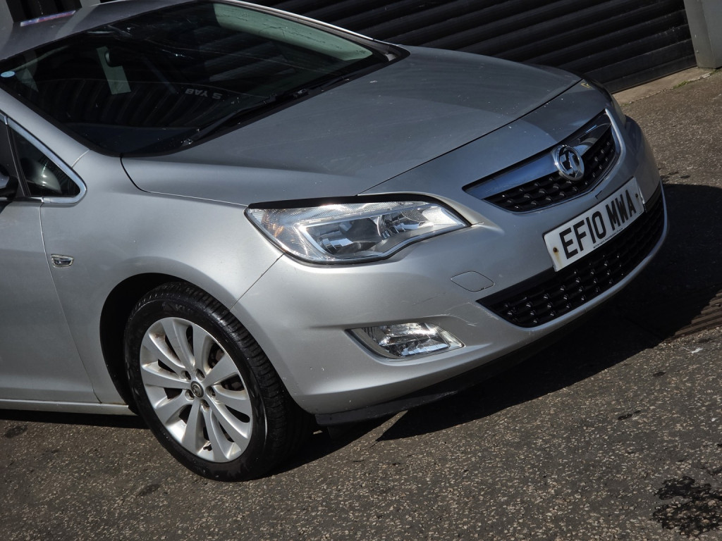 Vauxhall Astra - Image 4