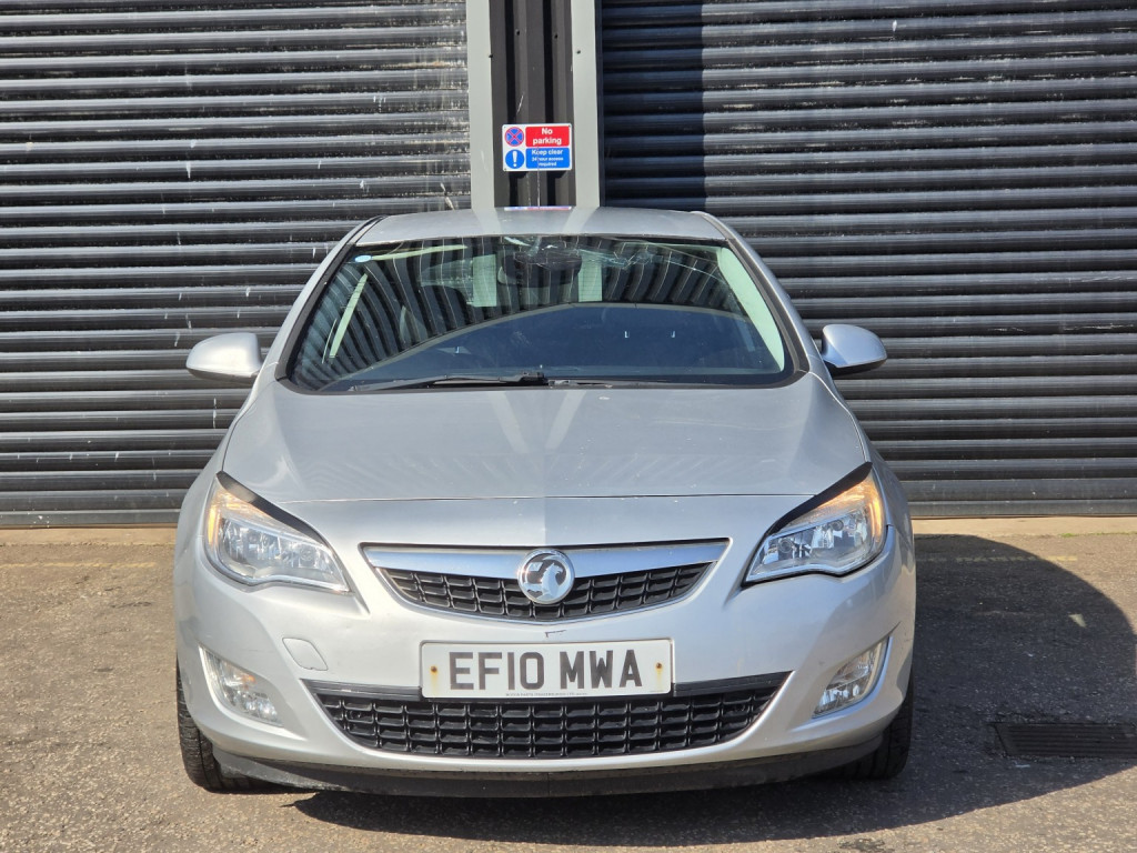 Vauxhall Astra - Image 7