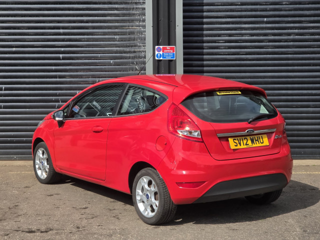 Ford Fiesta - Image 16