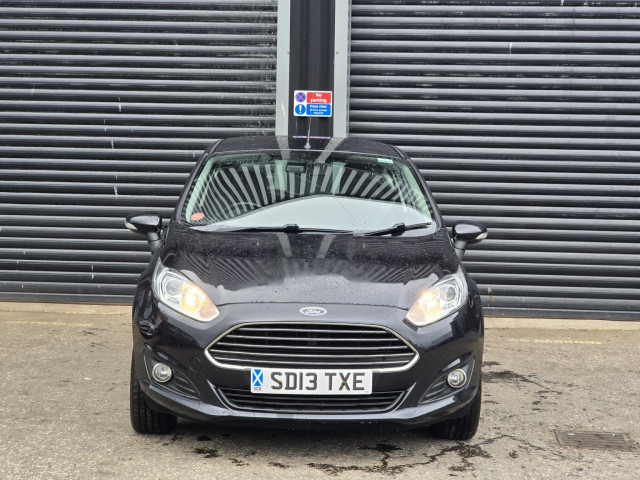 Ford Fiesta - Image 17