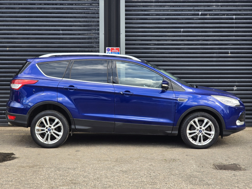 Ford Kuga - Image 8
