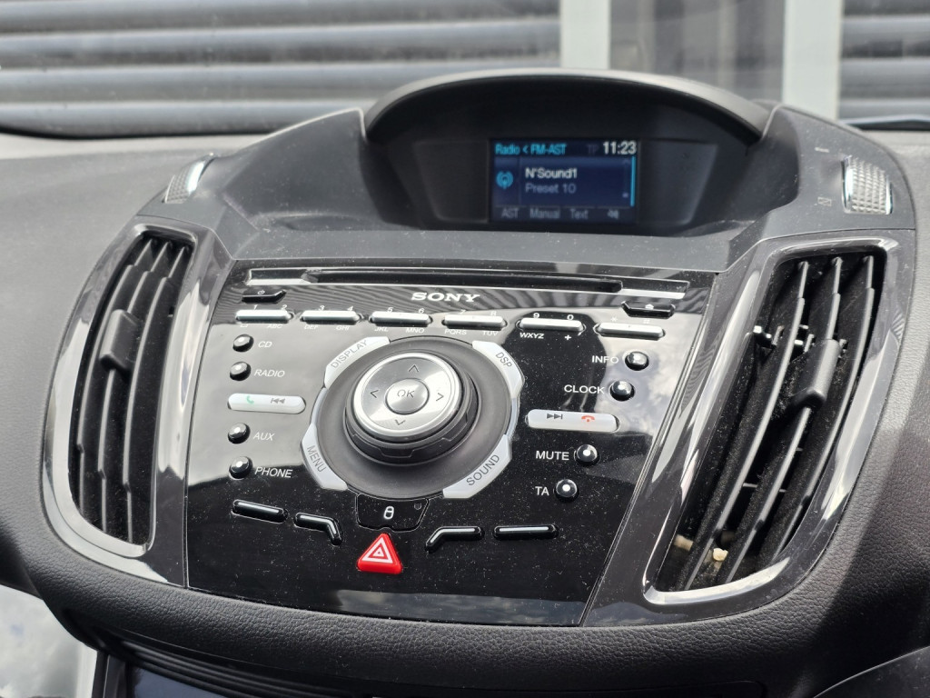 Ford Kuga - Image 13