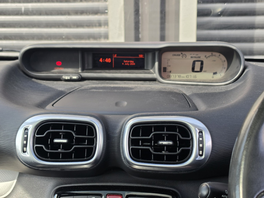 Citroen C3 Picasso - Image 11