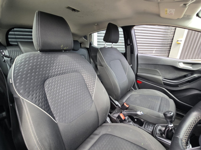 Ford Fiesta - Image 20