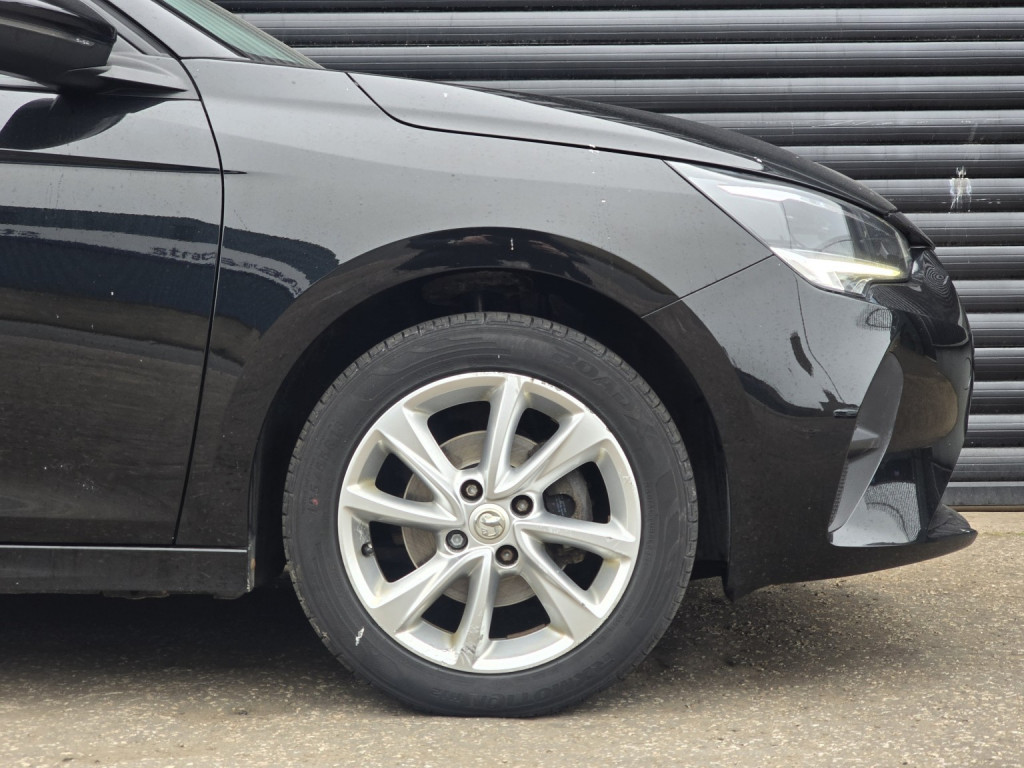 Vauxhall Corsa - Image 9