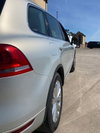 Volkswagen Touareg - Image 8