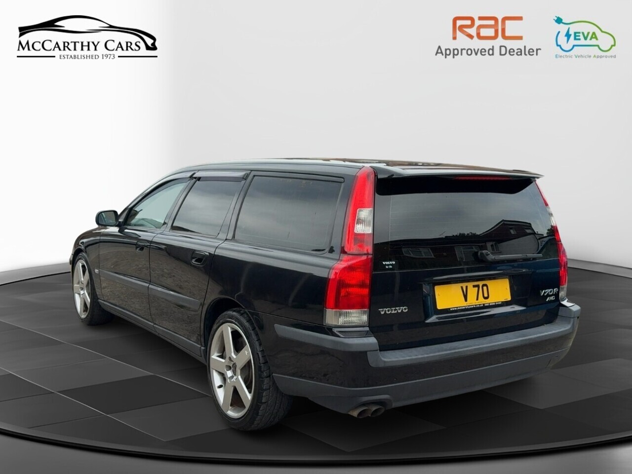Volvo V70 2 5 T 300 Bhp R Awd Estate - Image 13