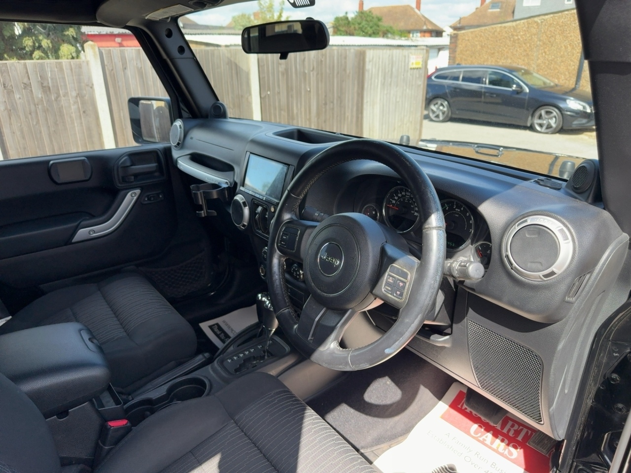 Jeep Wrangler V6 Sahara Unlimited - Image 16