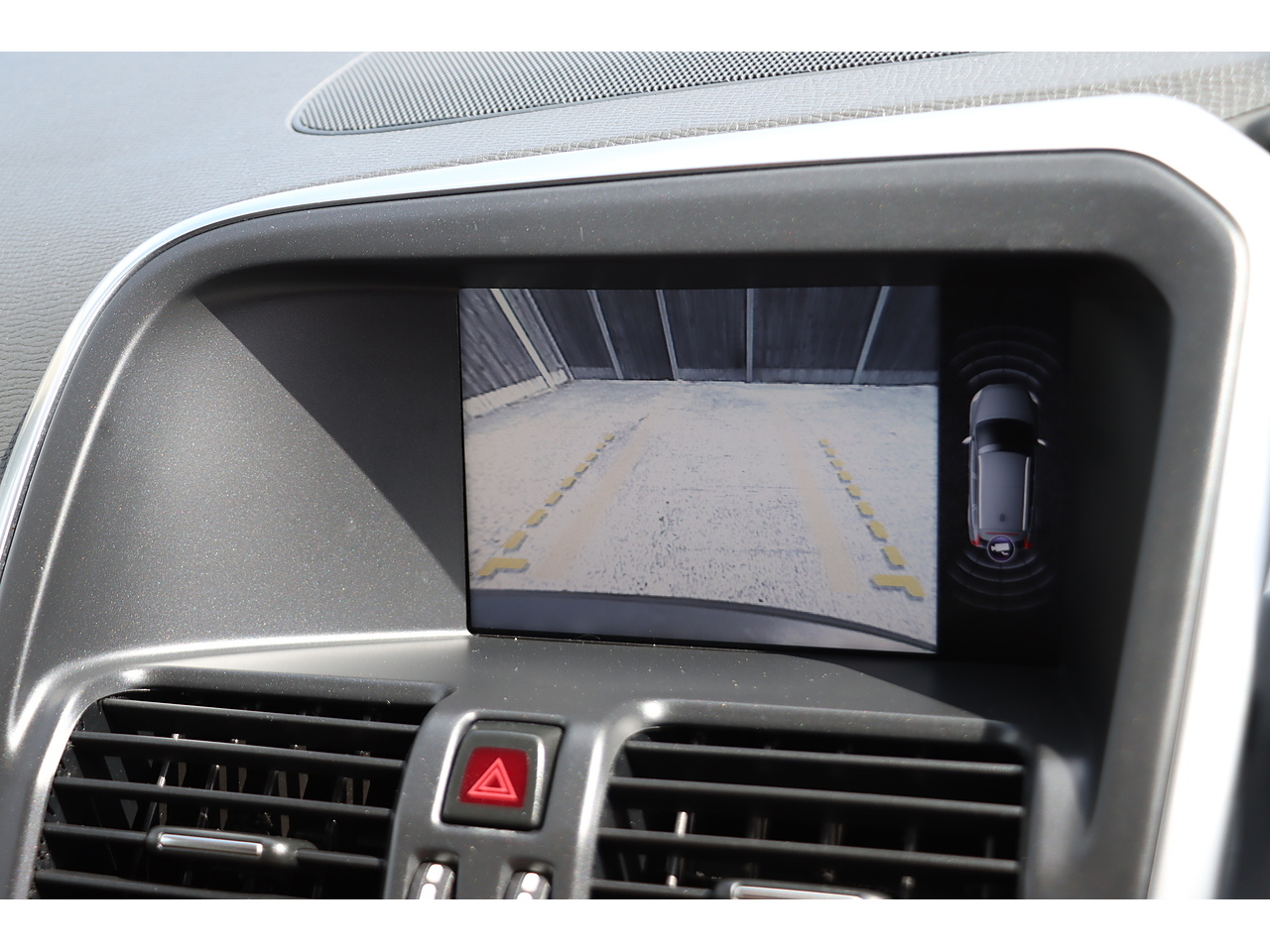 Volvo Xc60 T5 Se - Image 4