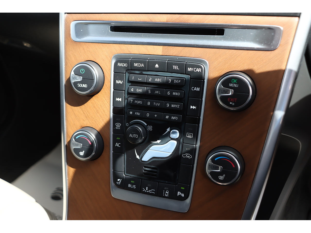 Volvo Xc60 T5 Se - Image 9