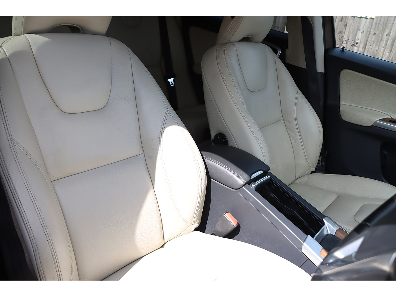 Volvo Xc60 T5 Se - Image 18