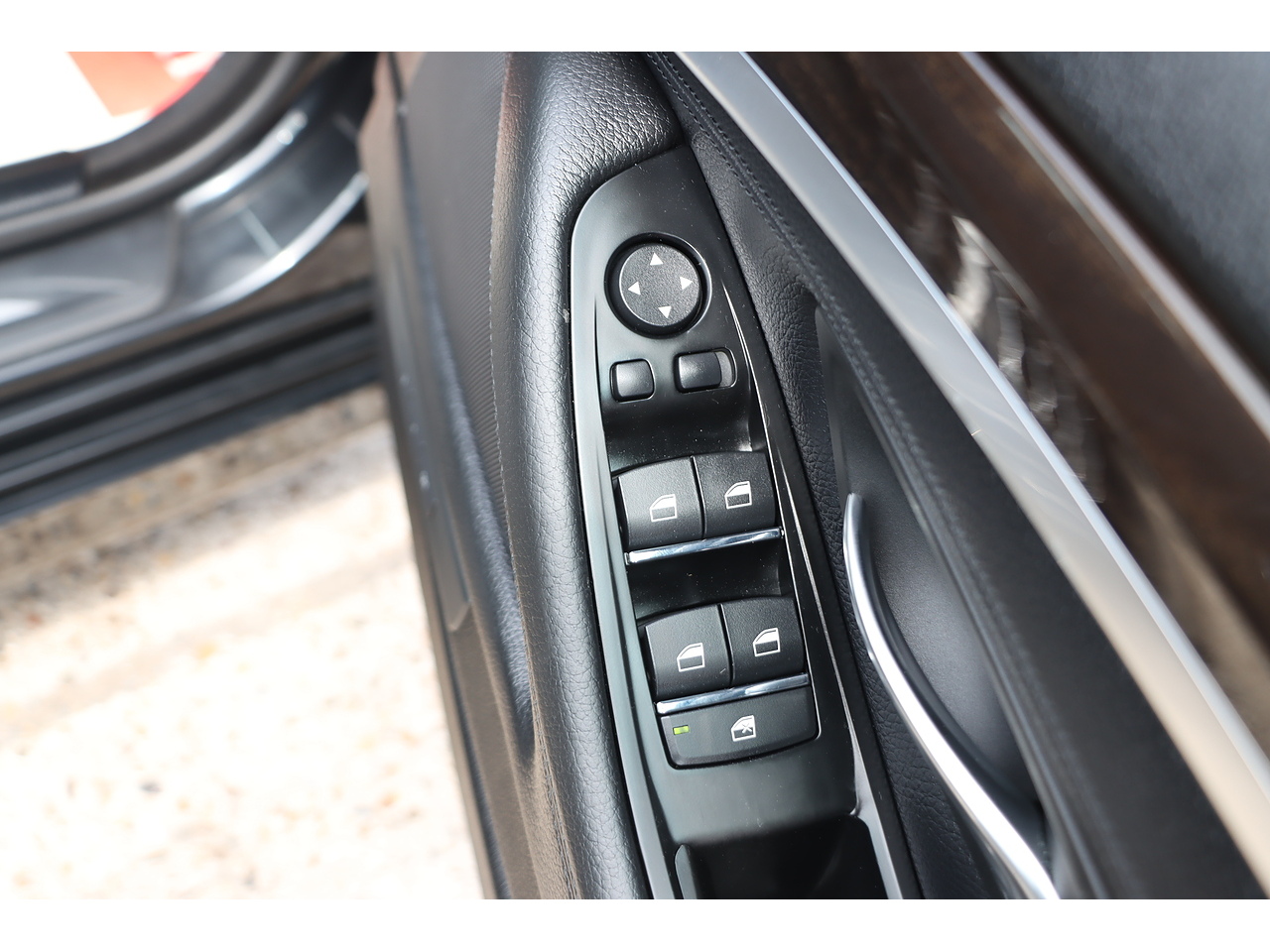 Bmw 5 Series 520I Se - Image 16