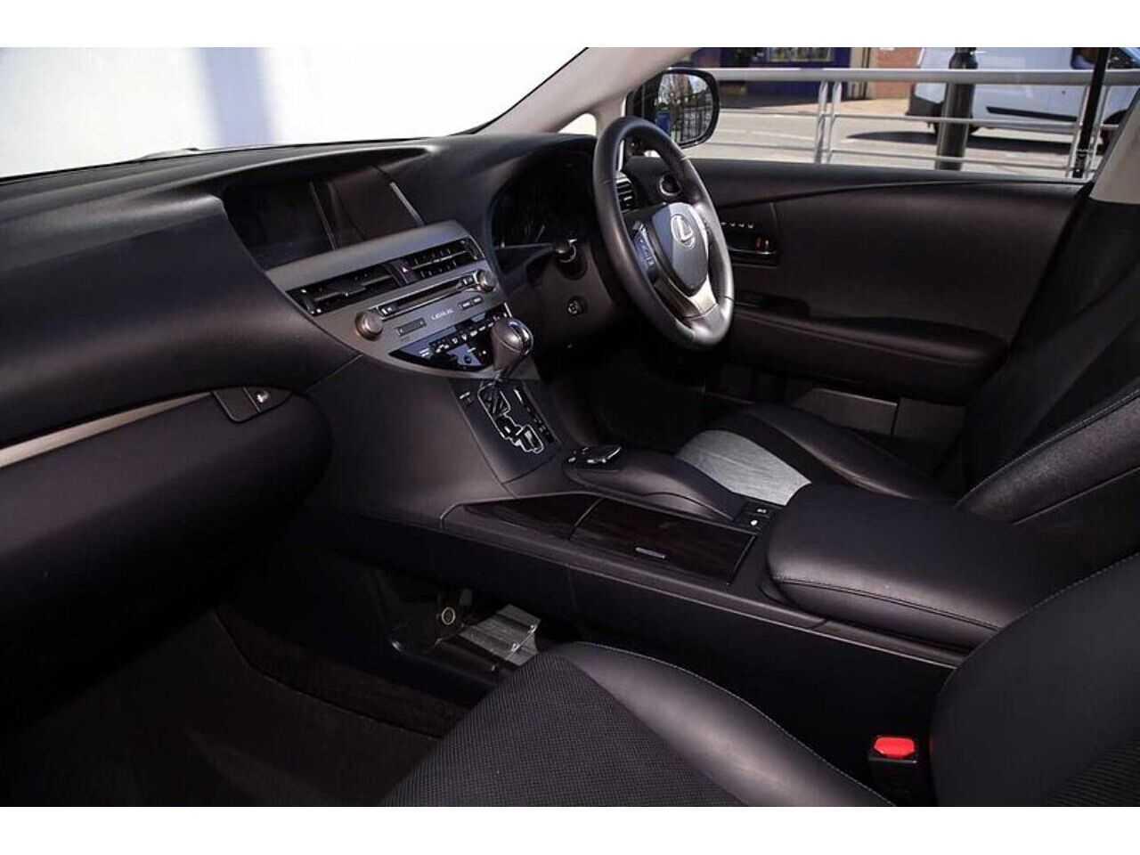 Lexus Rx 450H Advance - Image 12