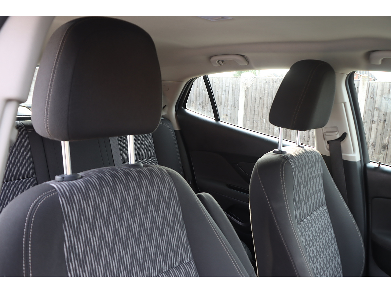 Vauxhall Mokka Exclusiv - Image 16