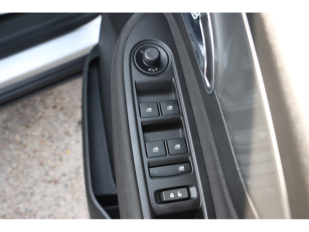 Vauxhall Mokka Exclusiv - Image 20