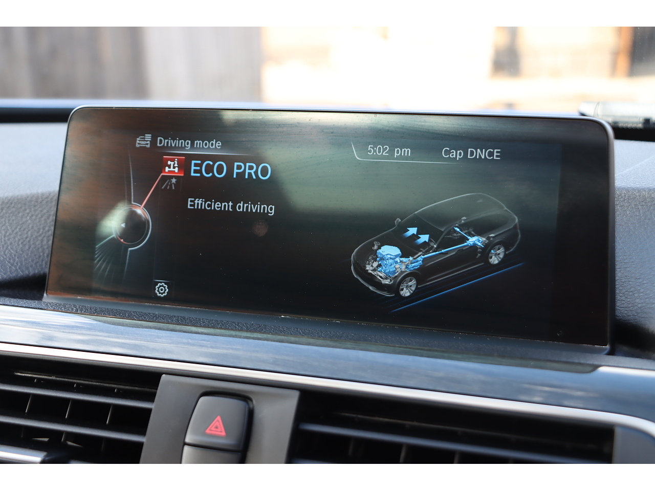 Bmw 3 Series 320I Luxury - Image 14