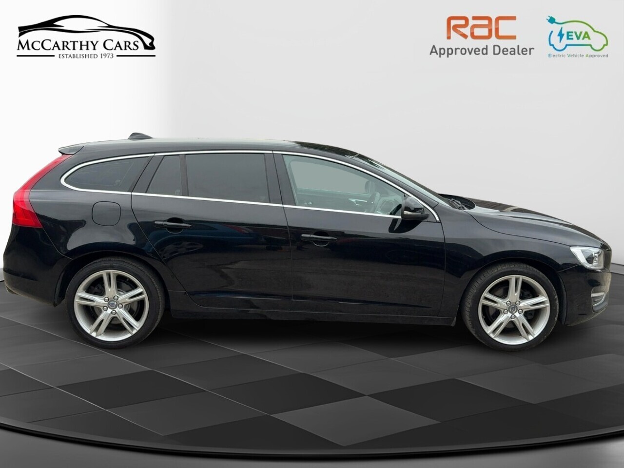 Volvo V60 T5 Se Lux - Image 11