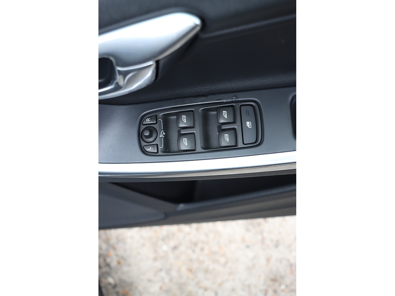 Volvo V60 T5 Se Lux - Image 18
