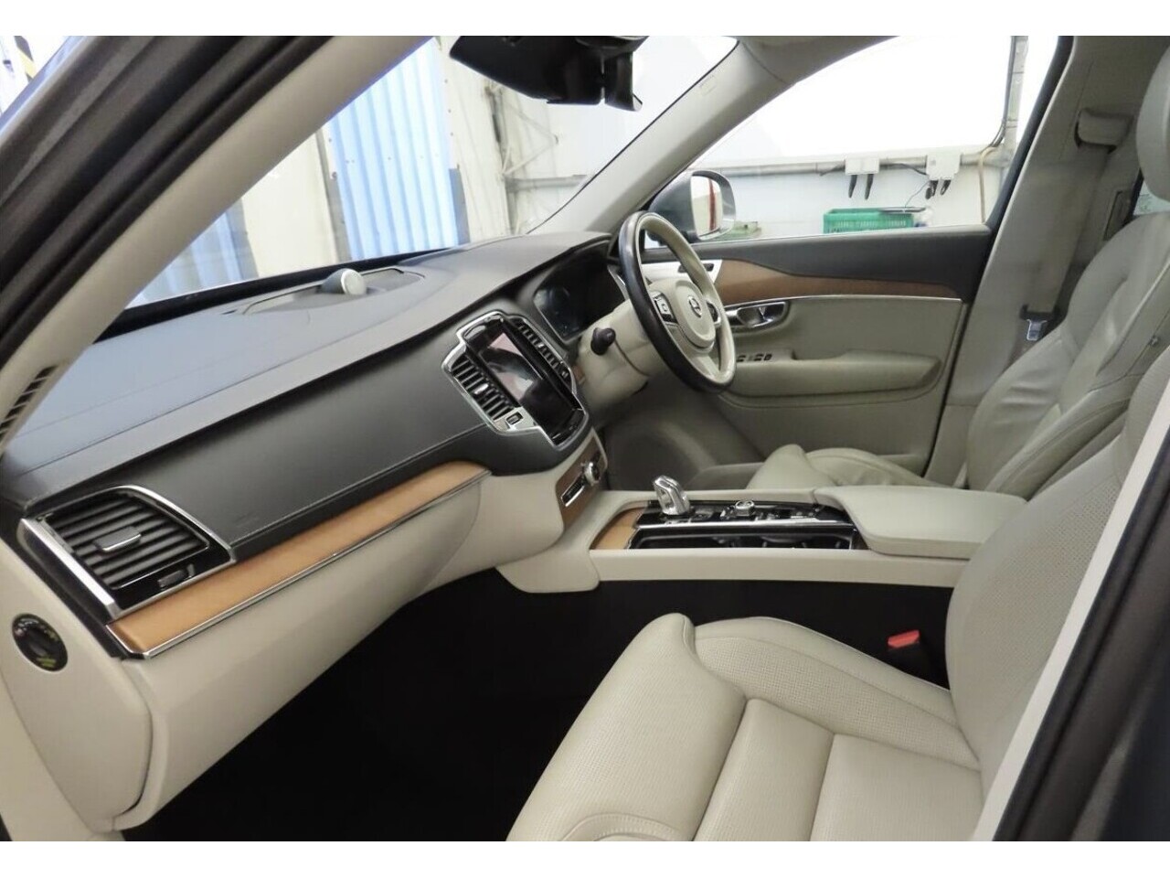 Volvo Xc90 H T8 Twin Engine Inscription - Image 4