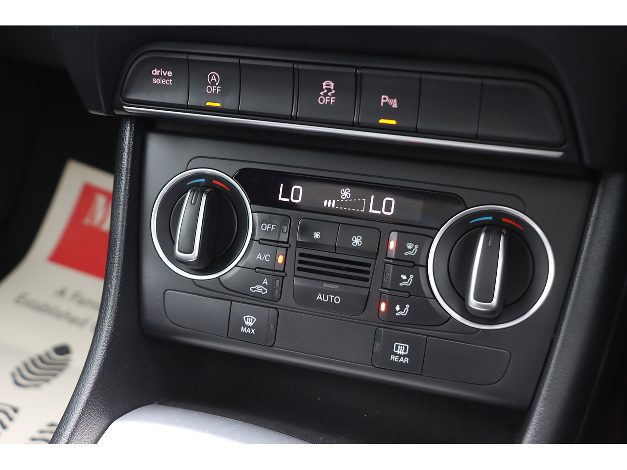 Audi Q3 Tfsi Cod S Line Edition - Image 17