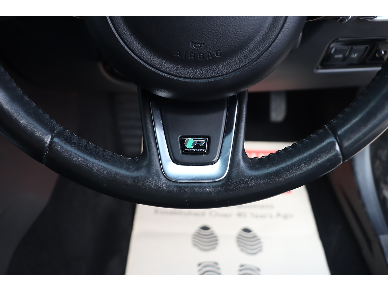 Jaguar Xe D R Sport - Image 12