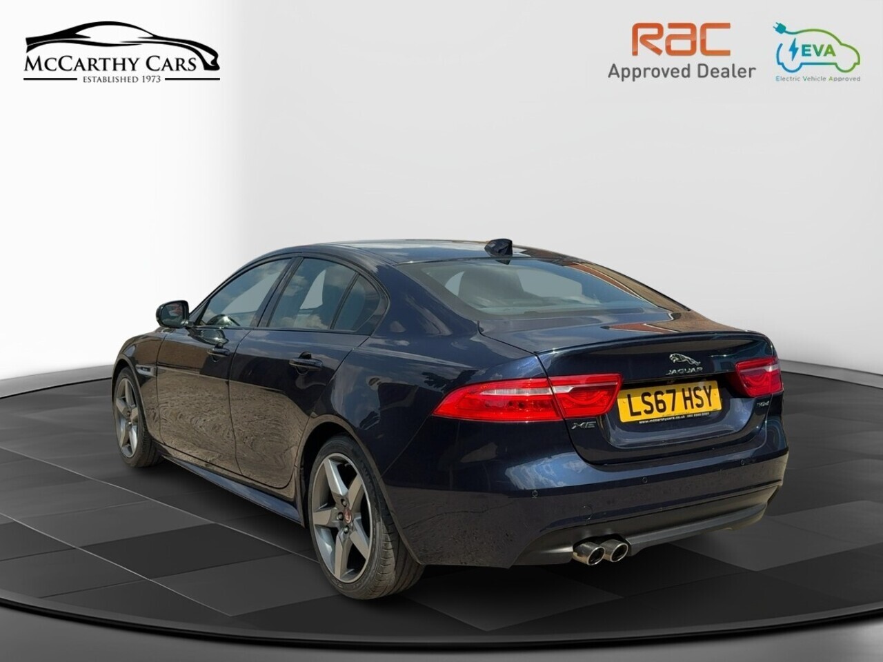 Jaguar Xe D R Sport - Image 17