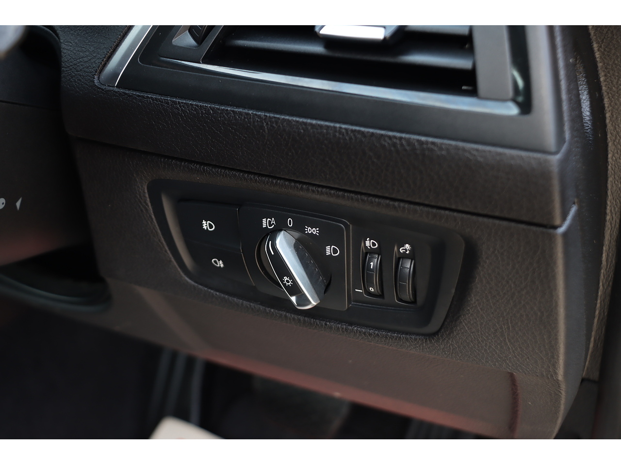 Bmw 2 Series 218I Sport - Image 15