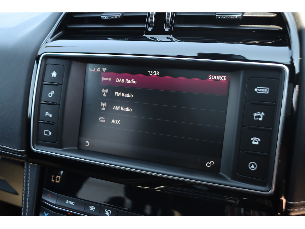 Jaguar F Pace P250I R Sport - Image 12