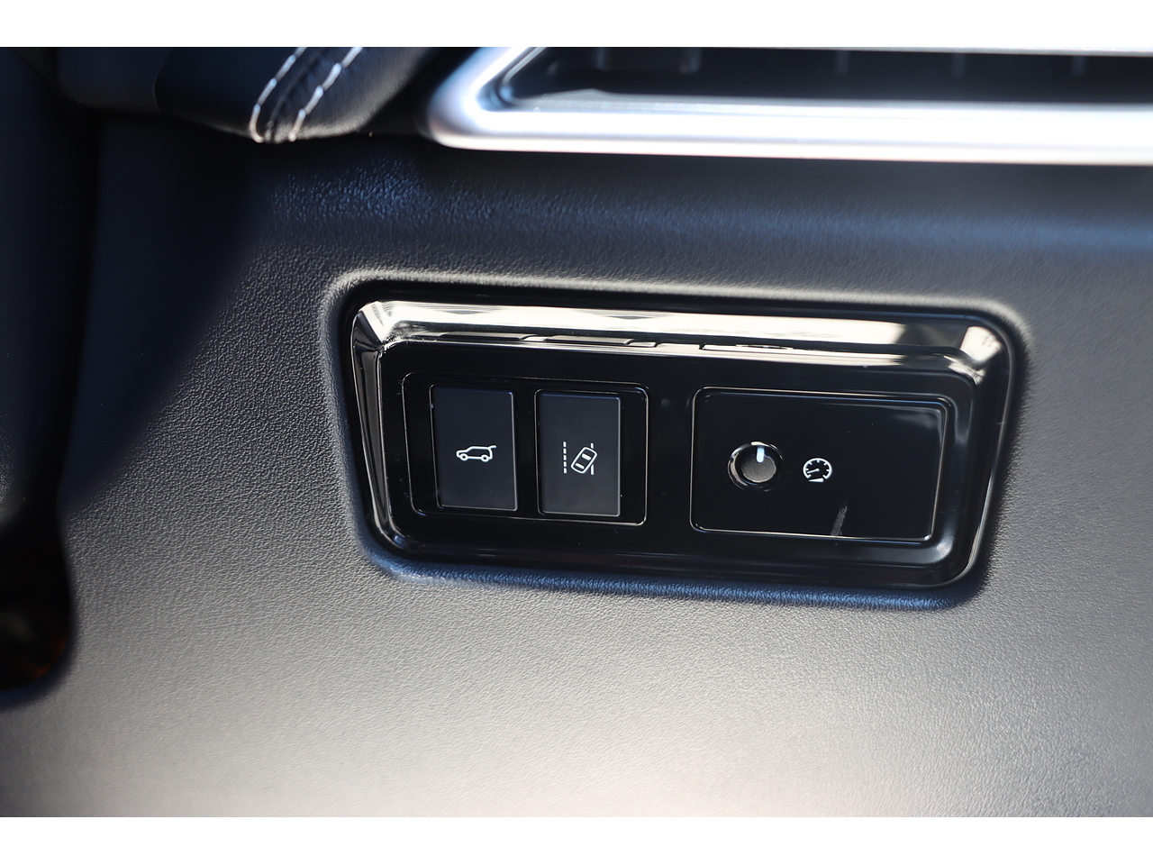 Jaguar F Pace P250I R Sport - Image 15